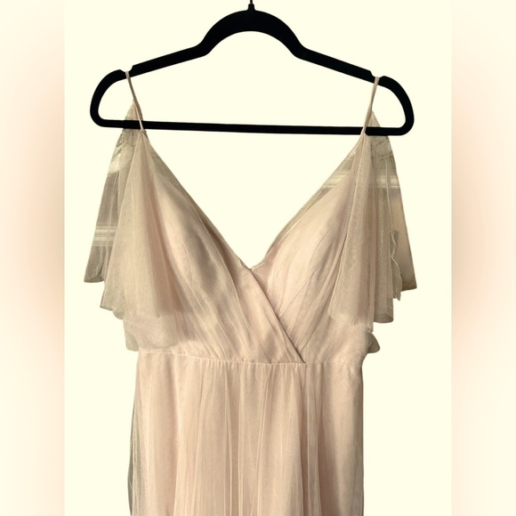 Jenny Yoo Collection Elegant Cream Off-Shoulder Dress size 10 - Picture 7 of 10